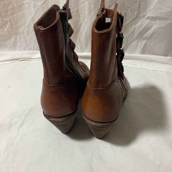Heels Frye - Picture 5 of 13